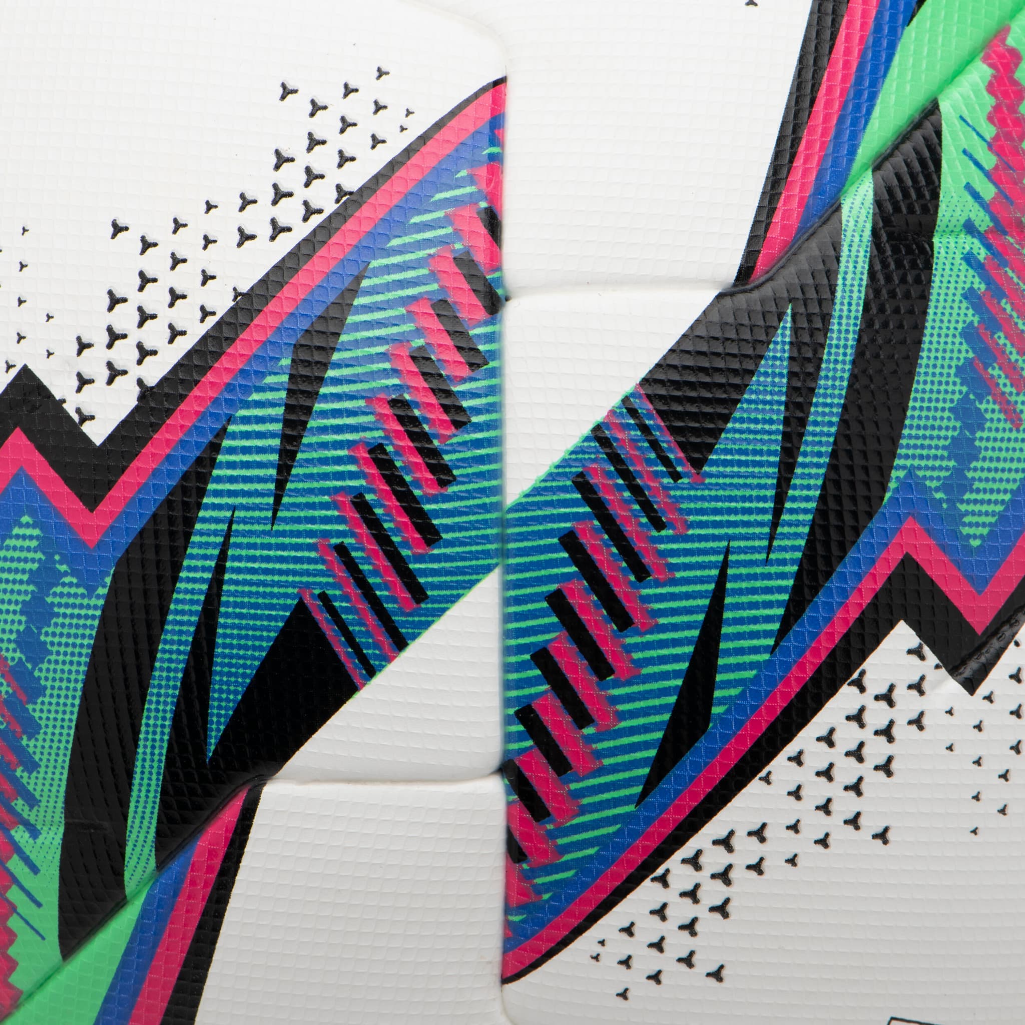 5: Balón termosellado FIFA QUALITY, PRO BALL talla 4 blanco